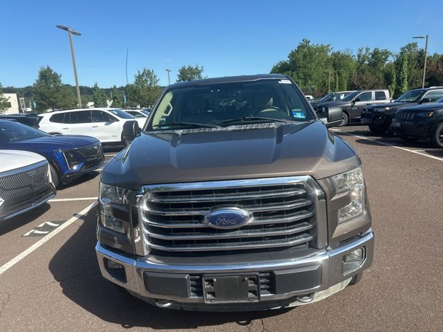 2016 Ford F-150 XLT photo 2