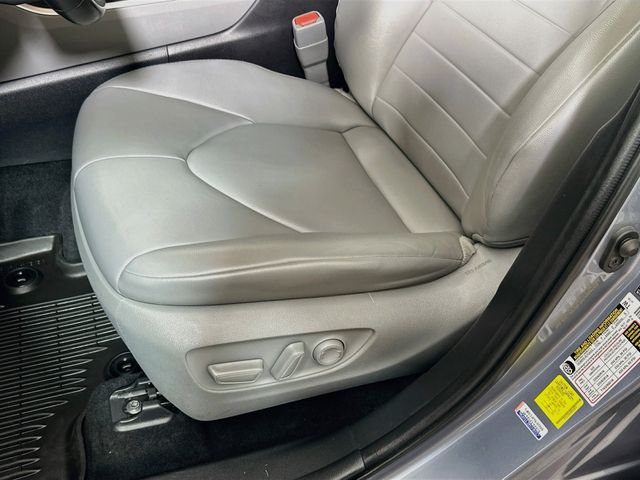 2022 Toyota Highlander XLE - Photo 23