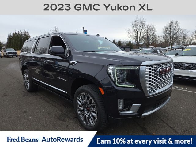 2023 GMC Yukon XL Denali's photo
