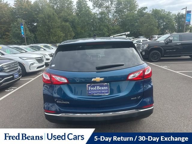 2020 Chevrolet Equinox LT photo 2