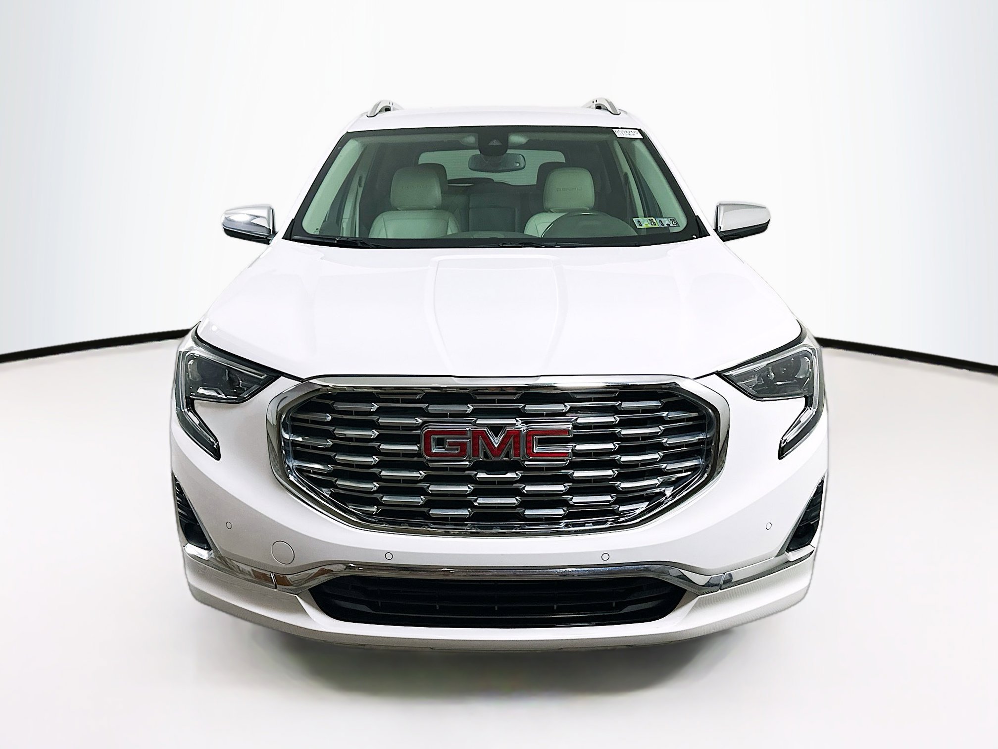 2020 Gmc Terrain Denali photo 2