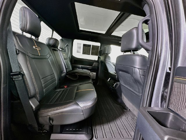 2022 Ford F-150 Platinum - Photo 34