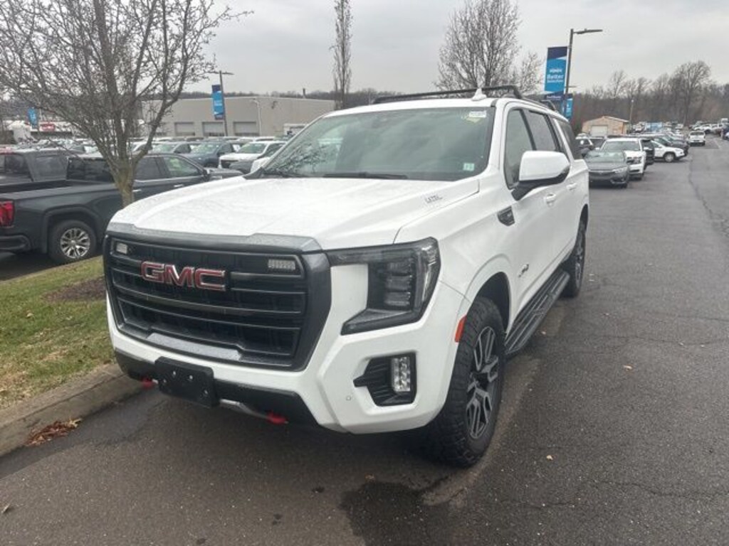 Used 2022 GMC Yukon XL AT4 SUV