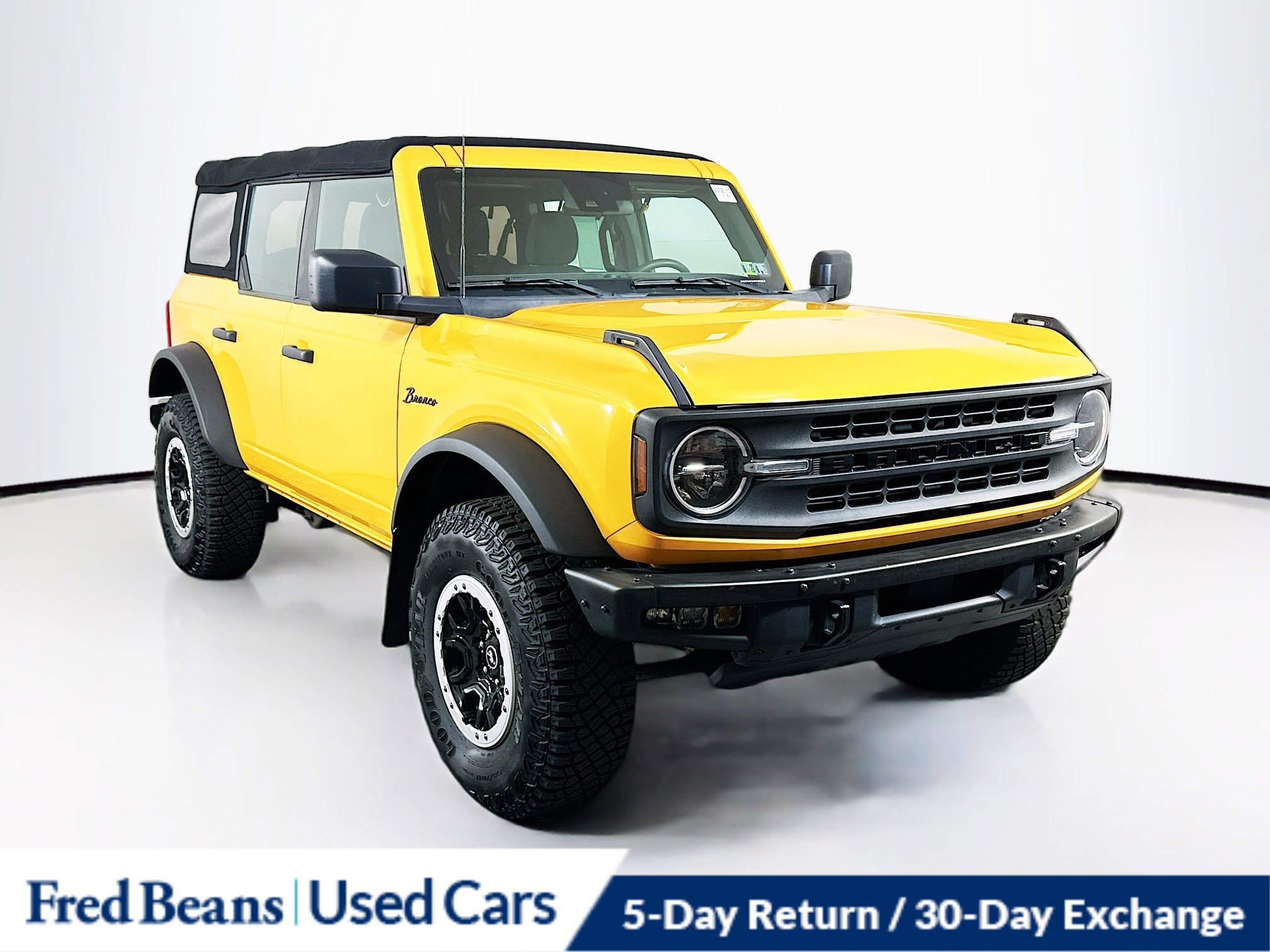 2022 Ford Bronco 4-Door Base's photo