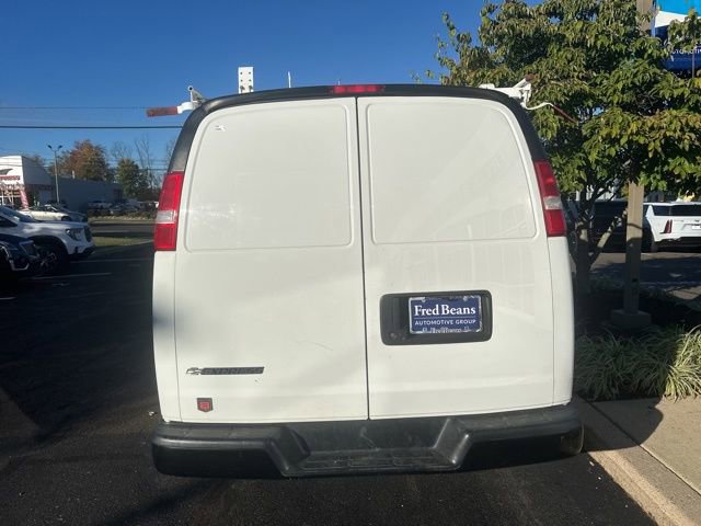 2018 Chevrolet Express 2500 Work Cargo Van photo 4
