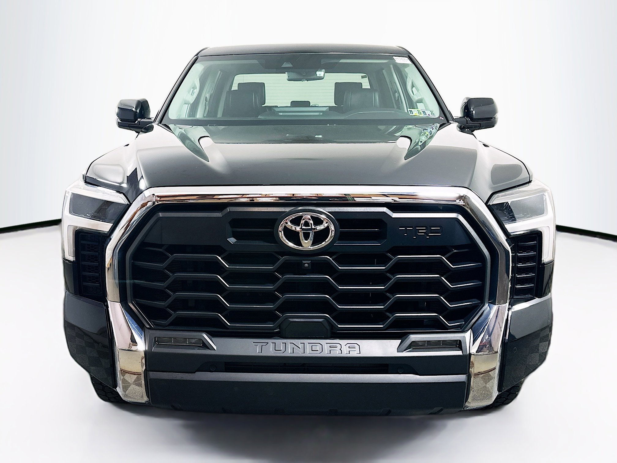 2022 Toyota Tundra SR5 photo 2