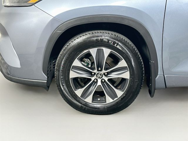 2022 Toyota Highlander XLE - Photo 37