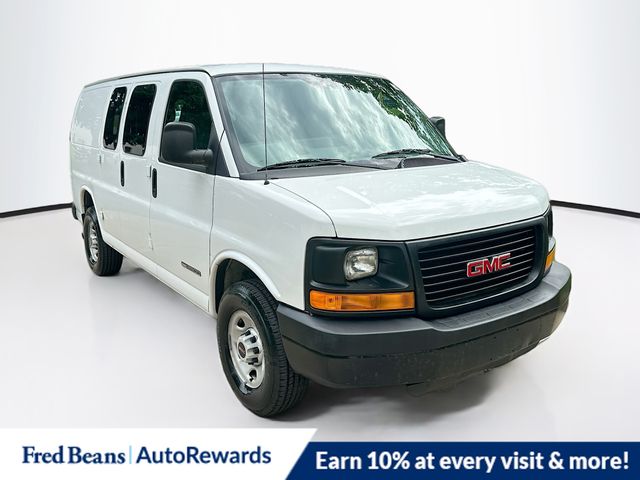 2005 GMC Savana 2500 Work Van (HD)'s photo