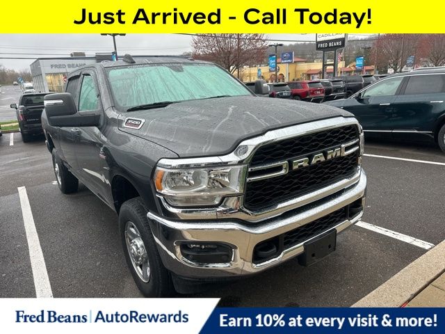 2023 Ram 3500 Truck Crew Cab 