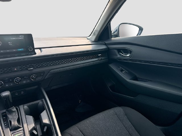 2025 Honda Accord SE - Photo 27