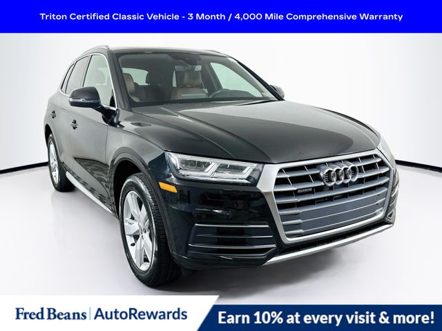 2018 Audi Q5 2.0T quattro S tronic Premium Plus's photo