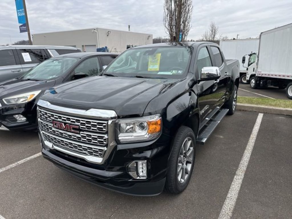 Used 2022 GMC Canyon Denali Truck Crew Cab
