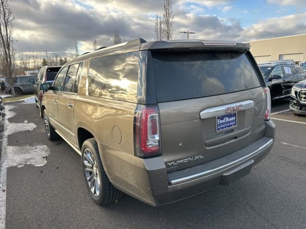 Used 2016 GMC Yukon XL Denali SUV