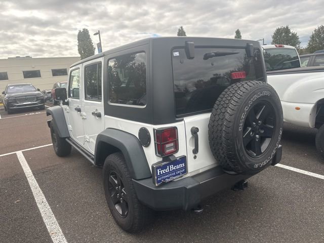 2016 Jeep Wrangler Unlimited Black Bear photo 4