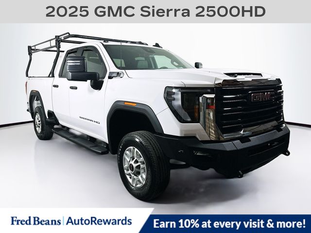 2025 GMC Sierra 2500HD Pro's photo