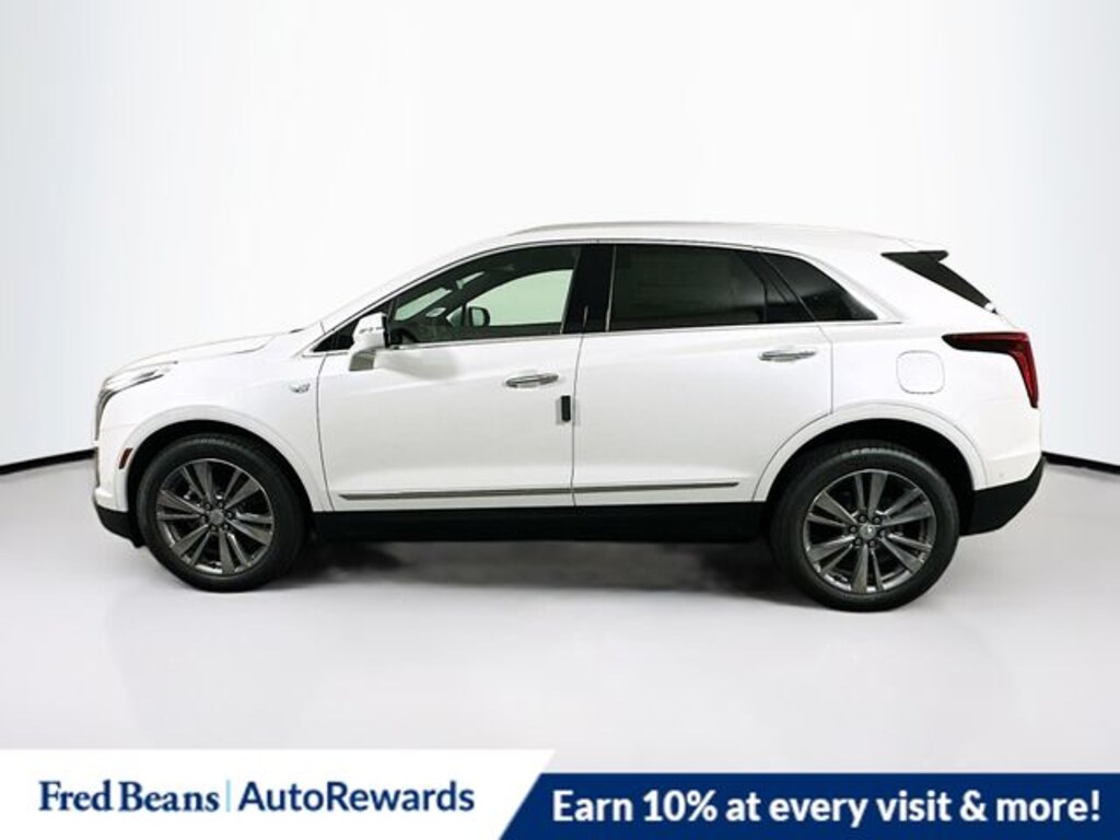 New 2025 CADILLAC XT5 Premium Luxury SUV