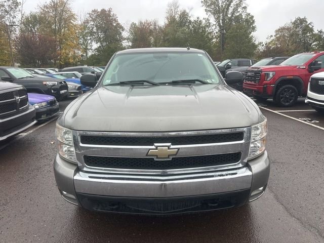 2007 Chevrolet Silverado 1500 photo 2
