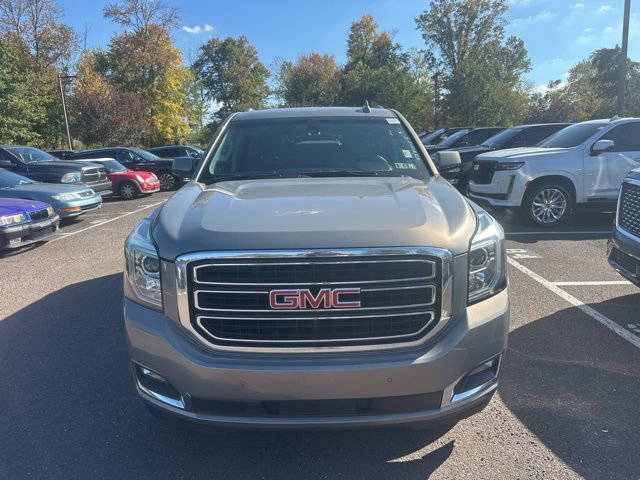 2019 Gmc Yukon SLE photo 2