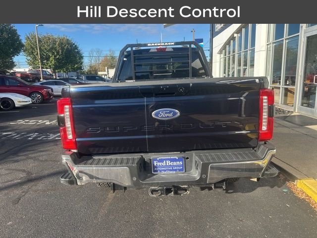 2023 Ford F-350 Lariat photo 4