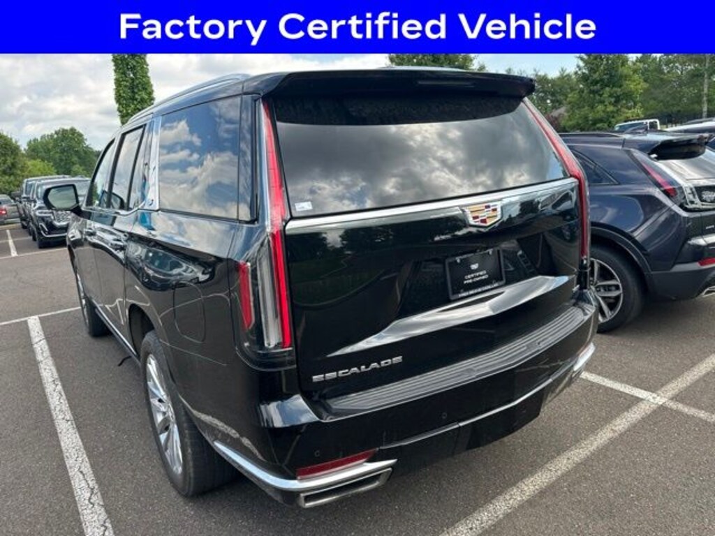 Used 2024 CADILLAC Escalade Premium Luxury SUV