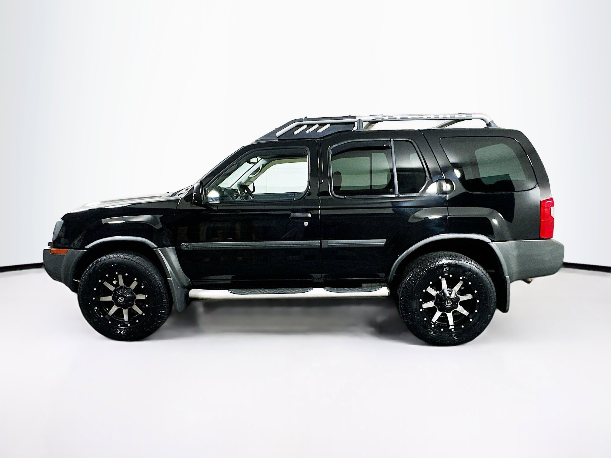 2003 Nissan Xterra XE photo 4