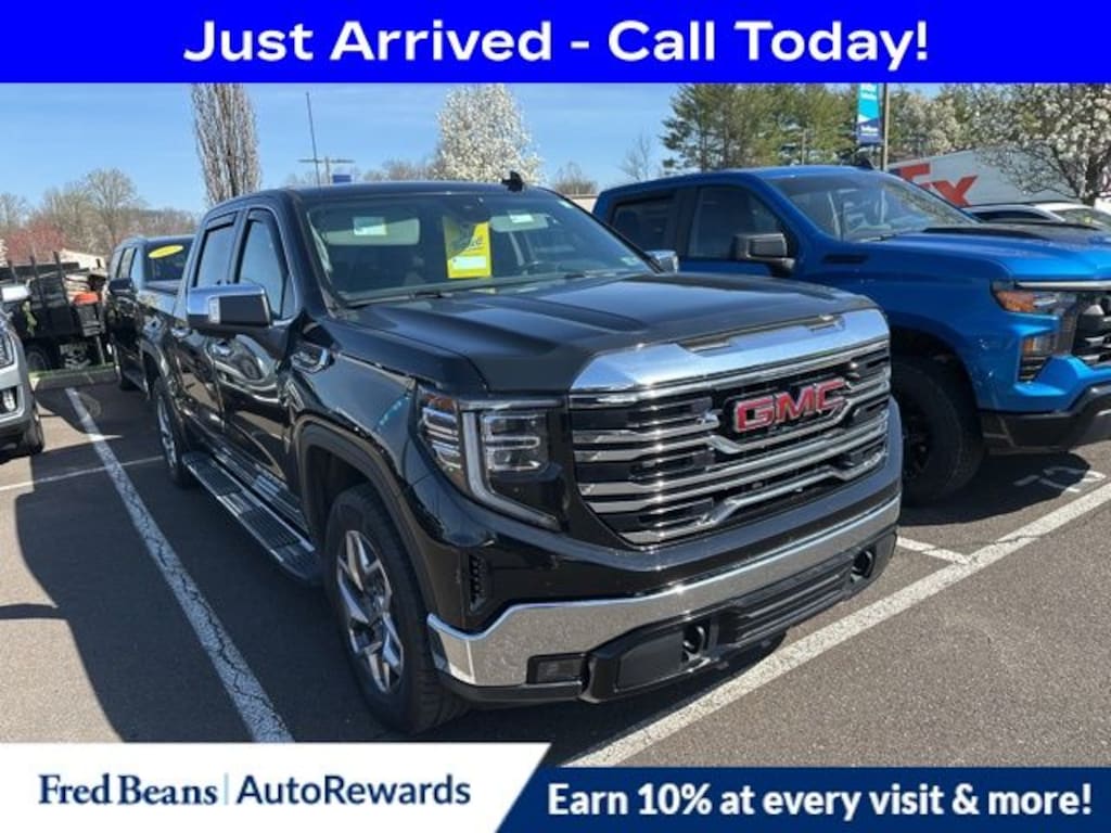 Used 2022 GMC Sierra 1500 SLT Truck Crew Cab