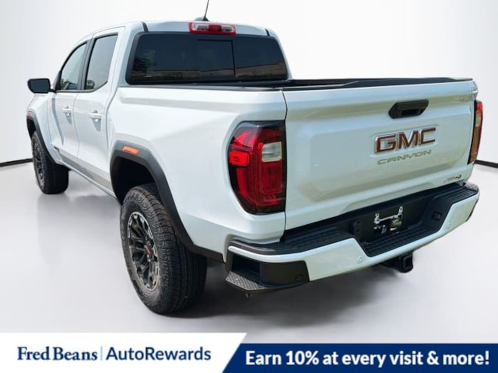 New 2026 GMC Canyon AT4 Truck Crew Cab