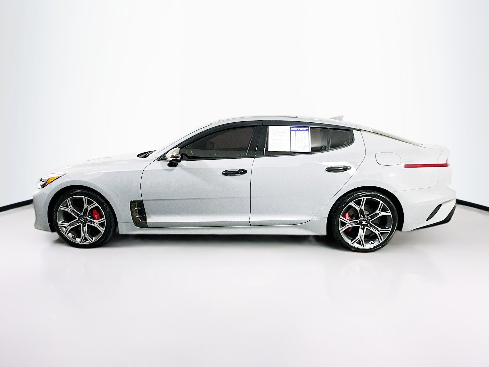 2021 Kia Stinger GT2 photo 4