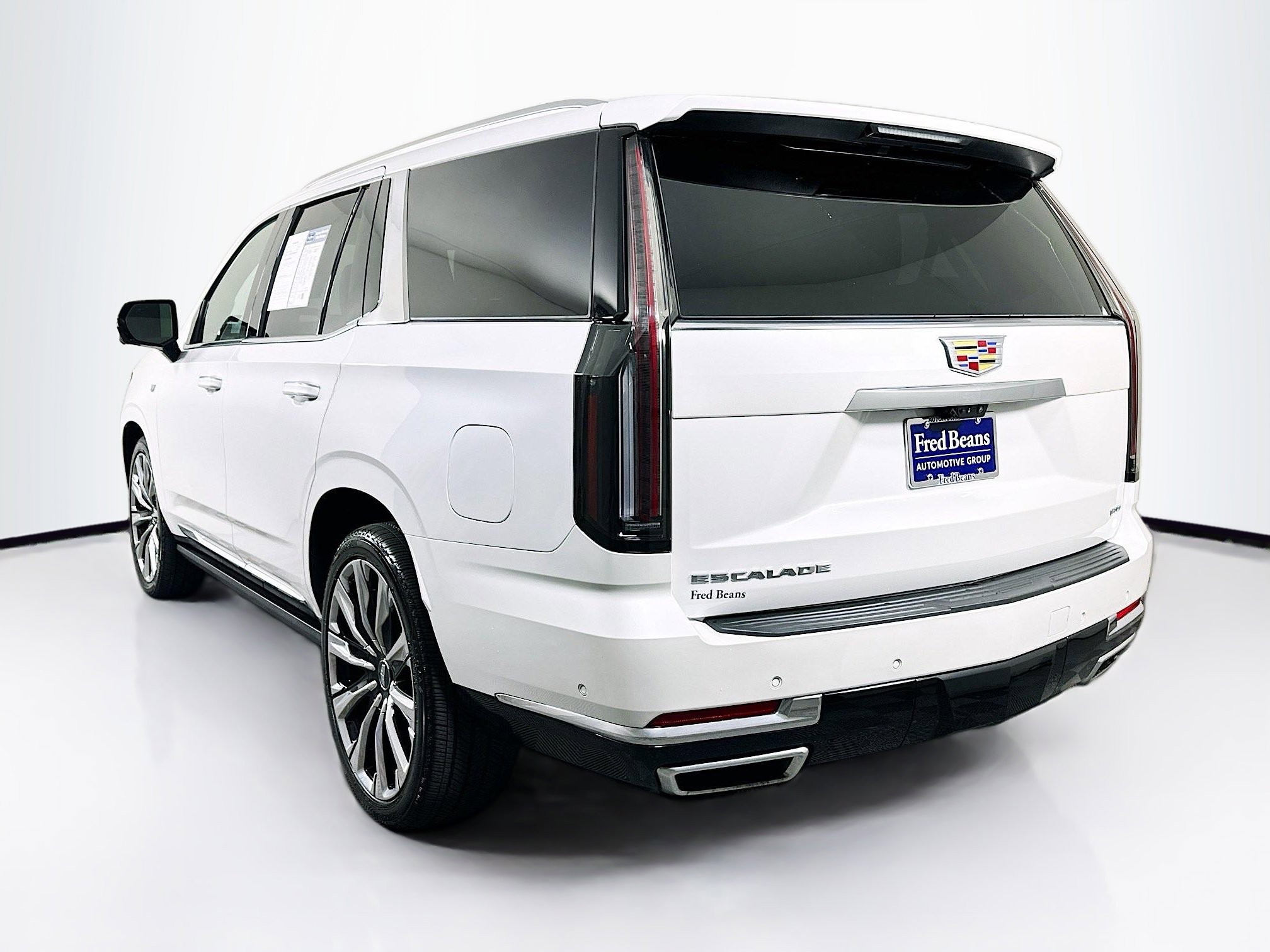 2025 Cadillac Escalade Premium Luxury Platinum photo 4
