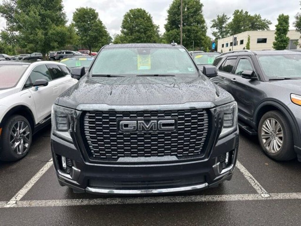 Used 2023 GMC Yukon XL Denali Ultimate SUV