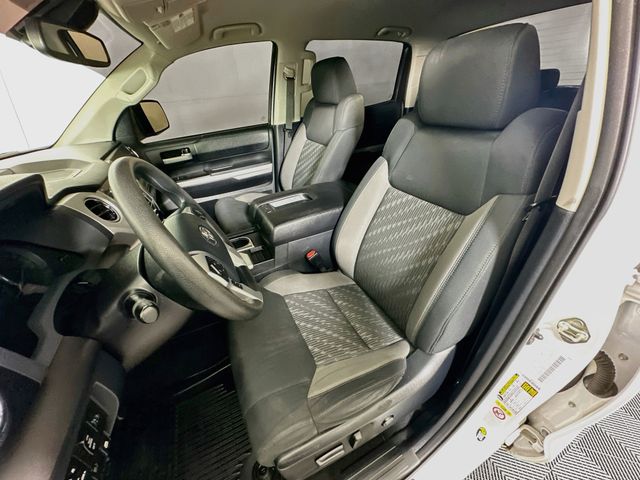 2019 Toyota Tundra SR5 - Photo 26
