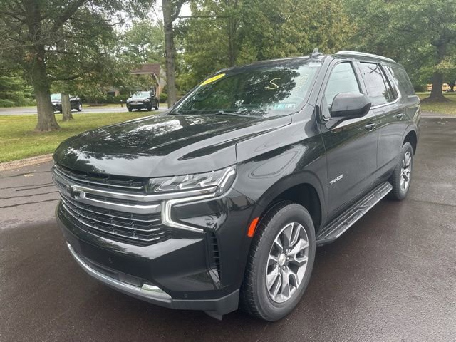 2022 Chevrolet Tahoe LT photo 2