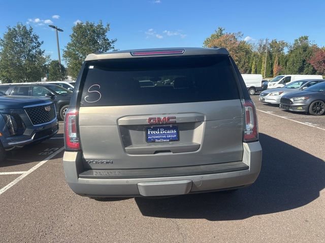 2019 Gmc Yukon SLE photo 3