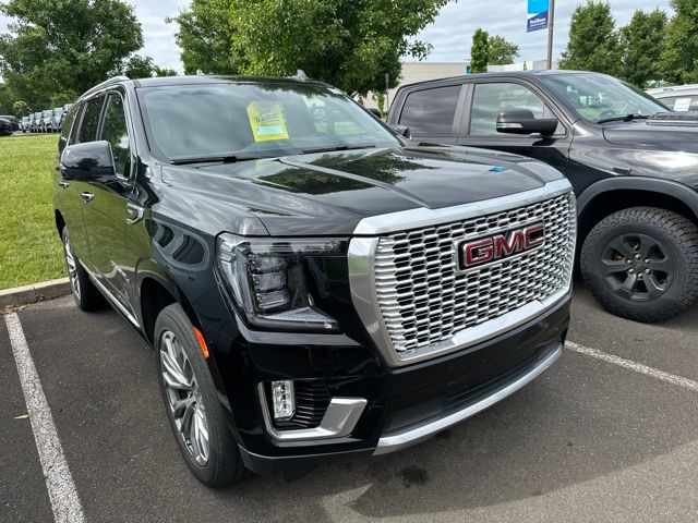 2021 GMC Yukon 4WD Denali's photo