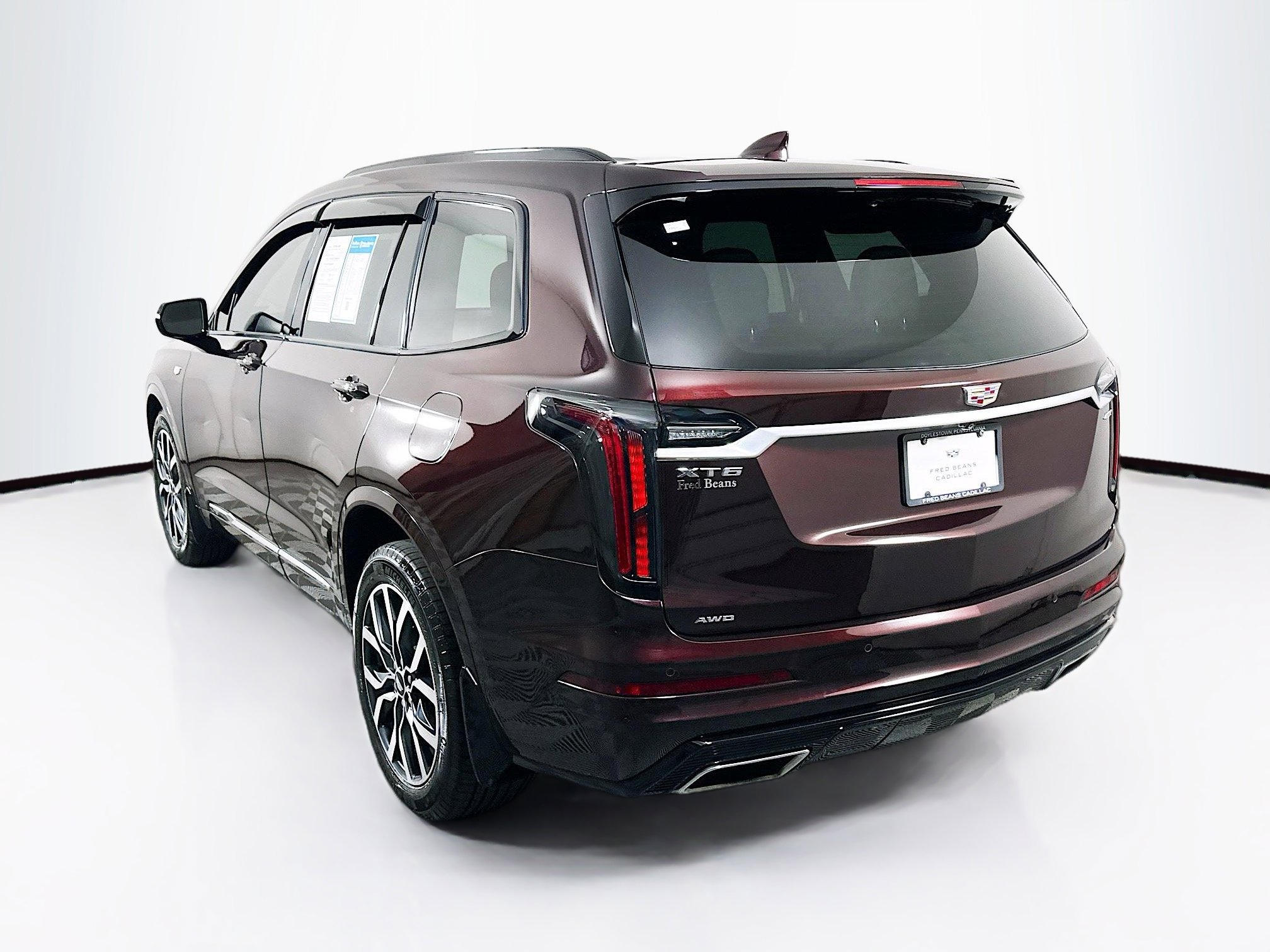 2021 Cadillac XT6 Sport photo 3