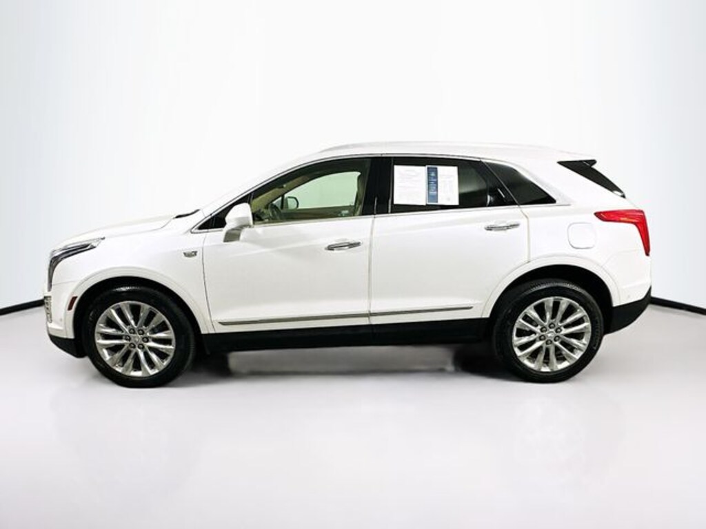 Used 2018 CADILLAC XT5 Platinum SUV