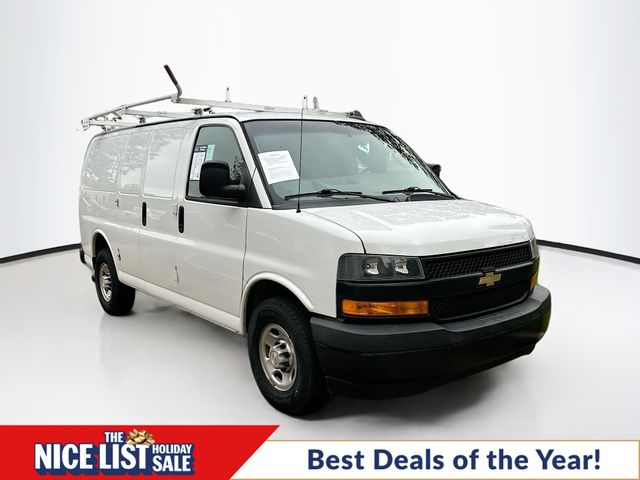 2018 Chevrolet Express Cargo Work Van's photo