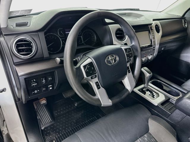 2019 Toyota Tundra SR5 - Photo 12