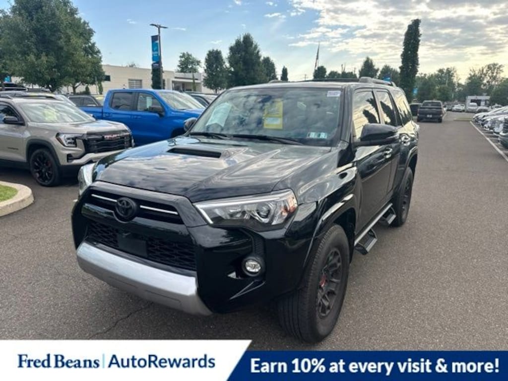 Used 2024 Toyota 4Runner TRD Off-Road Premium SUV