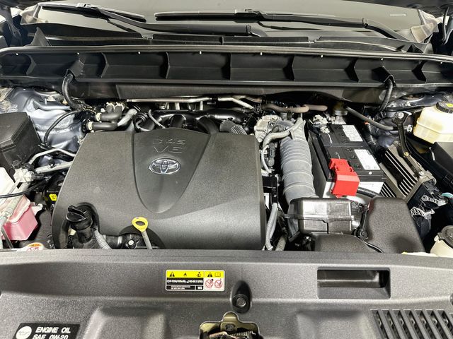 2022 Toyota Highlander XLE - Photo 36