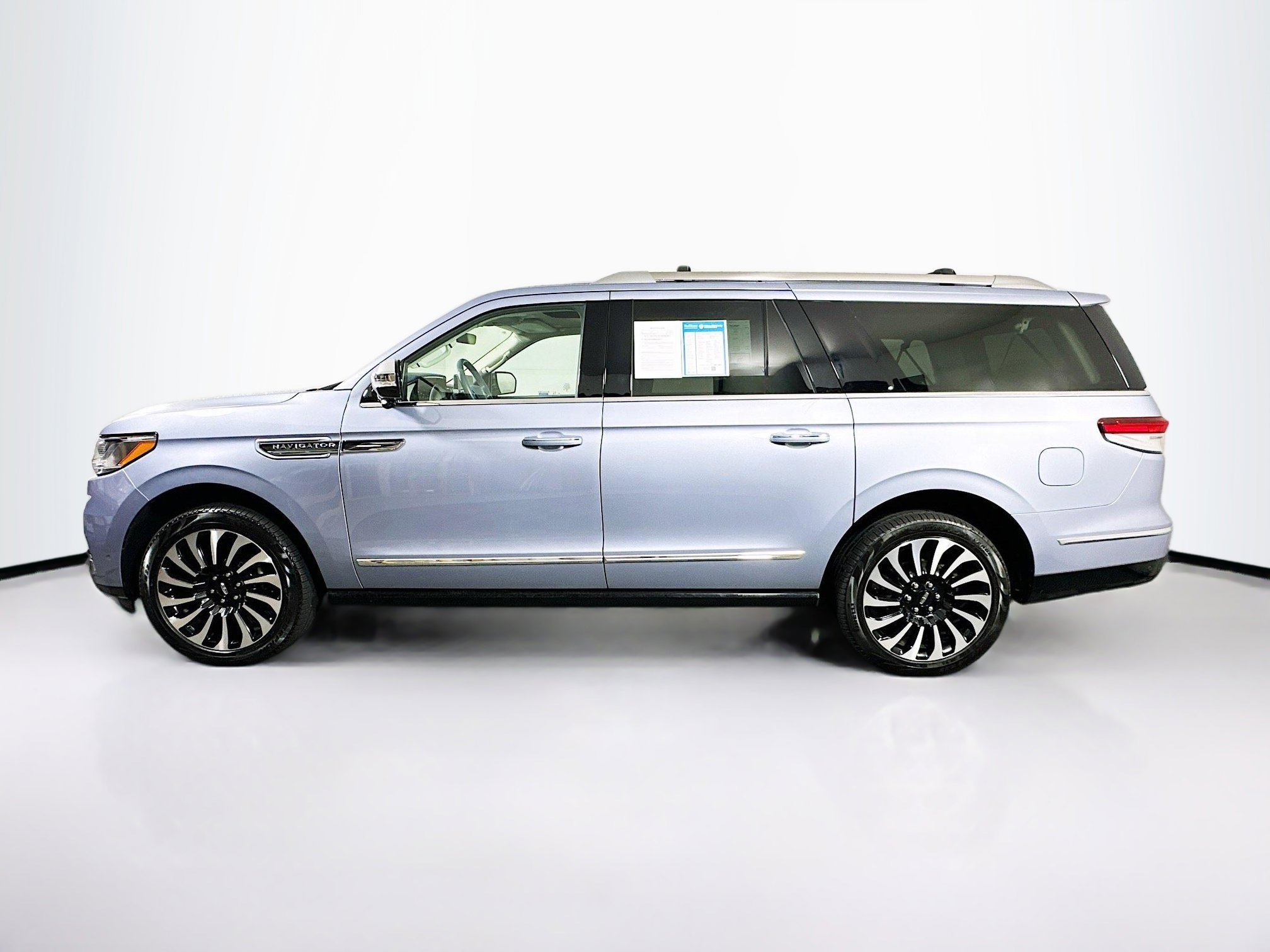 2024 Lincoln Navigator Black Label photo 4