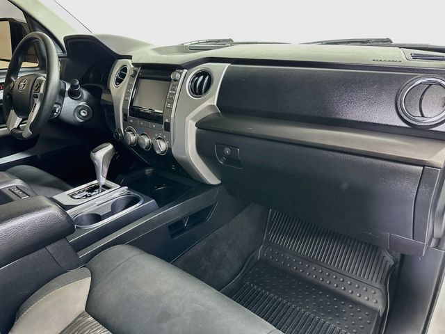 2019 Toyota Tundra SR5 - Photo 33