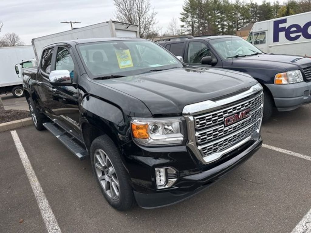 Used 2022 GMC Canyon Denali Truck Crew Cab