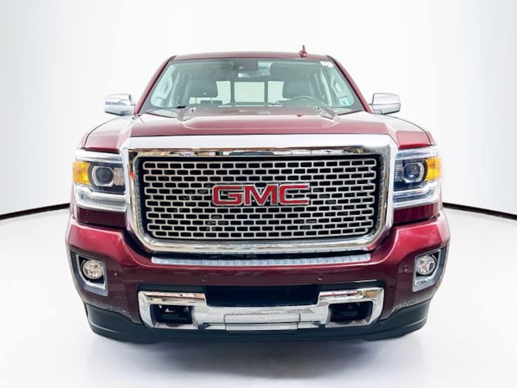 Used 2016 GMC Sierra 2500HD Denali Truck Crew Cab