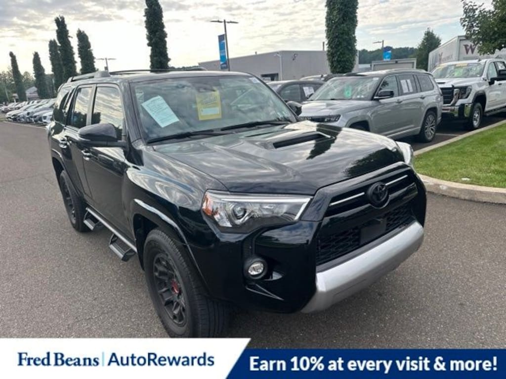 Used 2024 Toyota 4Runner TRD Off-Road Premium SUV