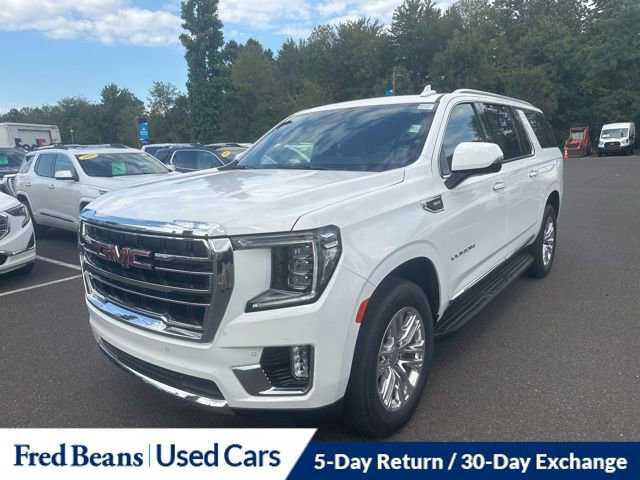 2023 Gmc Yukon XL SLT photo 3