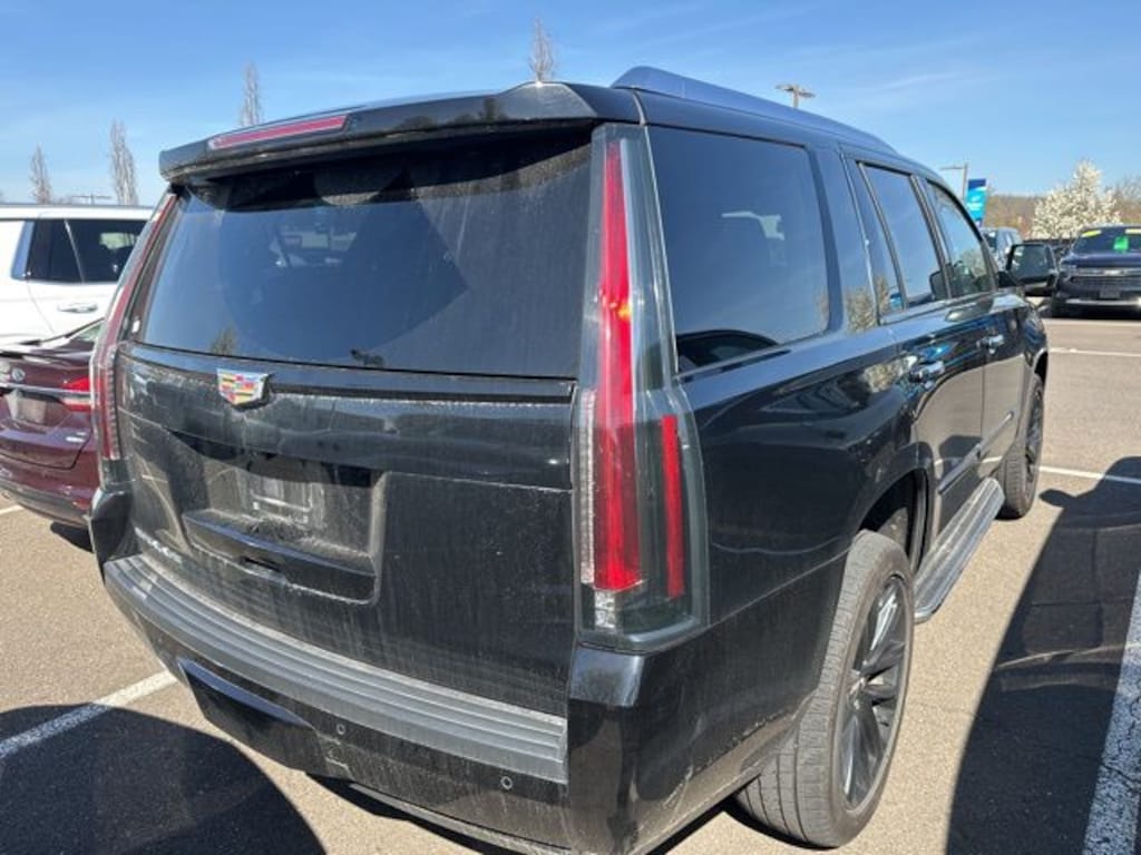 Used 2020 CADILLAC Escalade Luxury SUV