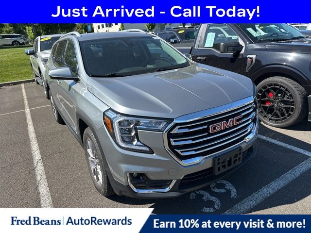 2023 GMC Terrain SLT AWD's photo