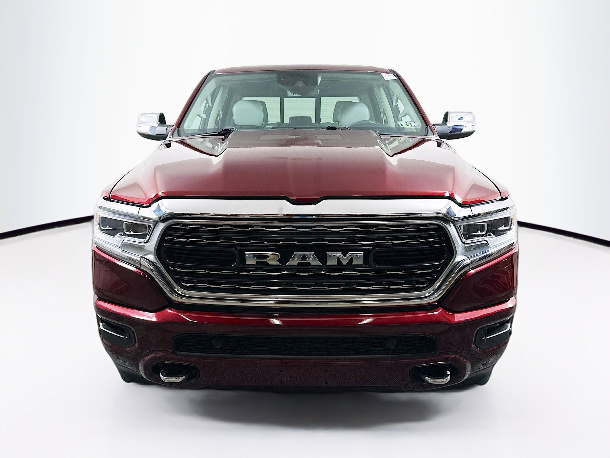 2022 Ram 1500 Limited photo 2