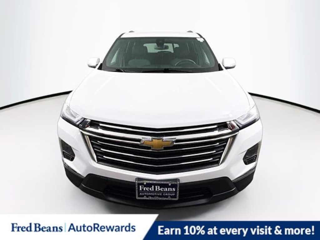 Used 2023 Chevrolet Traverse LT SUV